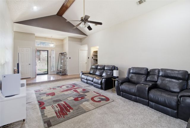 2701 Beau Drive, Mesquite, TX 75181