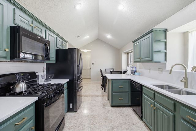 2701 Beau Drive, Mesquite, TX 75181