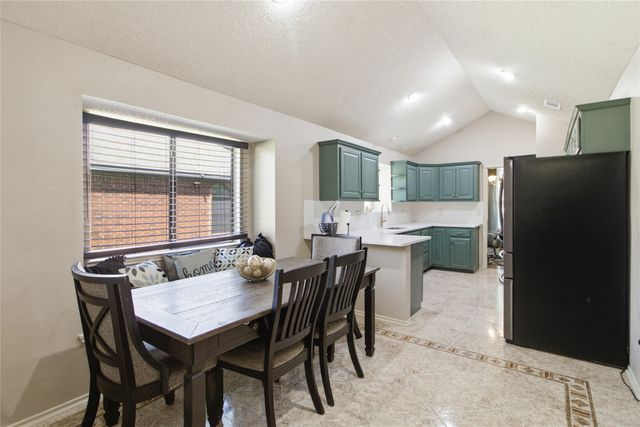 2701 Beau Drive, Mesquite, TX 75181