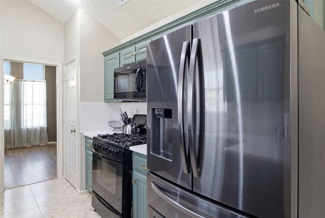 2701 Beau Drive, Mesquite, TX 75181