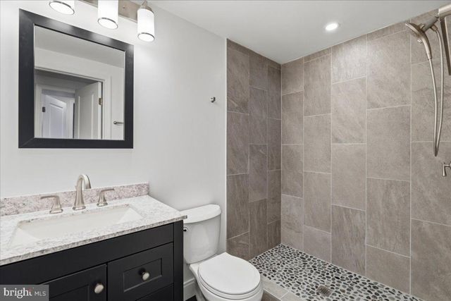 523 OGLETHORPE ST NW, Washington, DC 20011