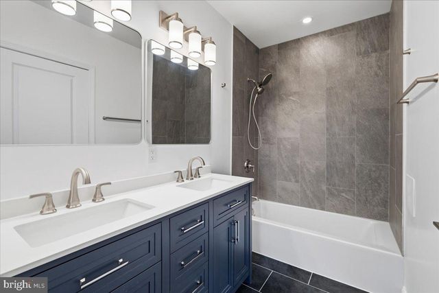 523 OGLETHORPE ST NW, Washington, DC 20011