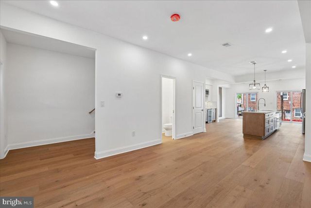 523 OGLETHORPE ST NW, Washington, DC 20011
