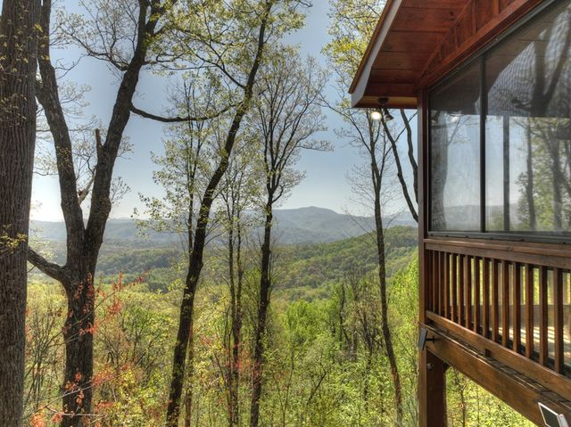 783 Moreland Drive N, Cherry Log, GA 30522