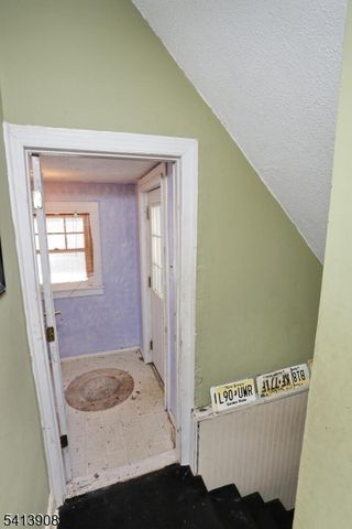 101 7Th Ave, Hawthorne Boro, NJ 07506