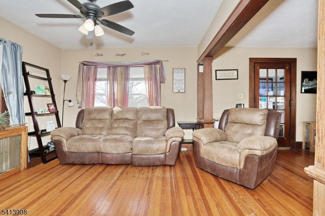 101 7Th Ave, Hawthorne Boro, NJ 07506