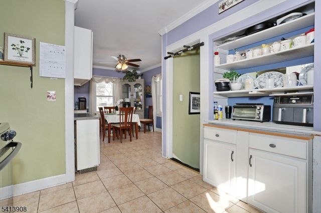 101 7Th Ave, Hawthorne Boro, NJ 07506