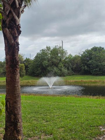 1063 Golden Lakes Boulevard 311, West Palm Beach, FL 33411