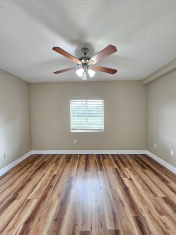 1063 Golden Lakes Boulevard 311, West Palm Beach, FL 33411