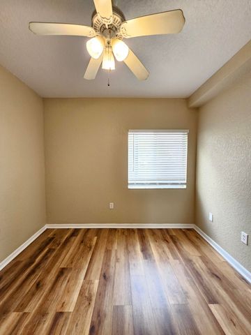 1063 Golden Lakes Boulevard 311, West Palm Beach, FL 33411