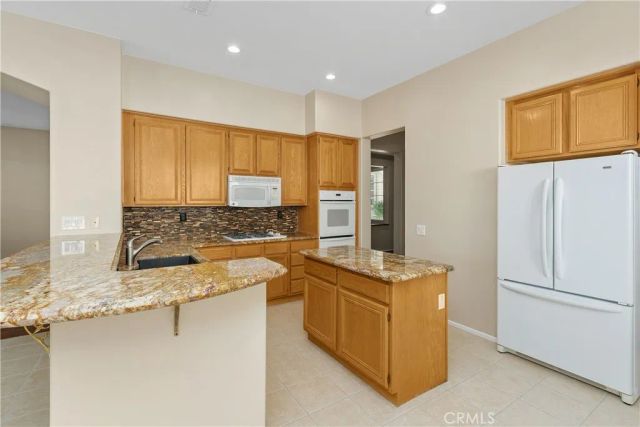 37528 Windsor Court, Murrieta, CA 92562