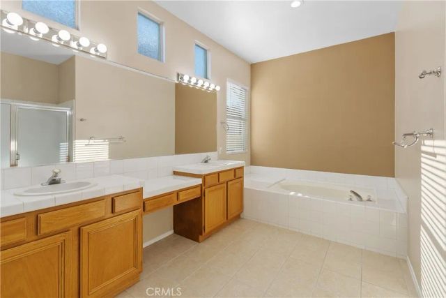 37528 Windsor Court, Murrieta, CA 92562