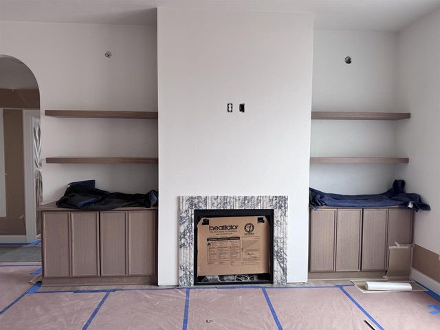 N8860 KILLARNEY WAY, Menasha, WI 54952