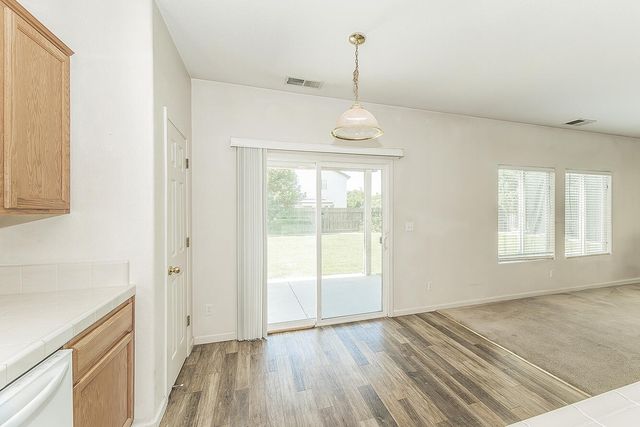 1948 Austin Avenue, Clovis, CA 93611