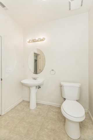 1948 Austin Avenue, Clovis, CA 93611