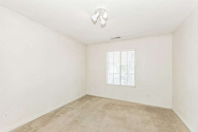 1948 Austin Avenue, Clovis, CA 93611