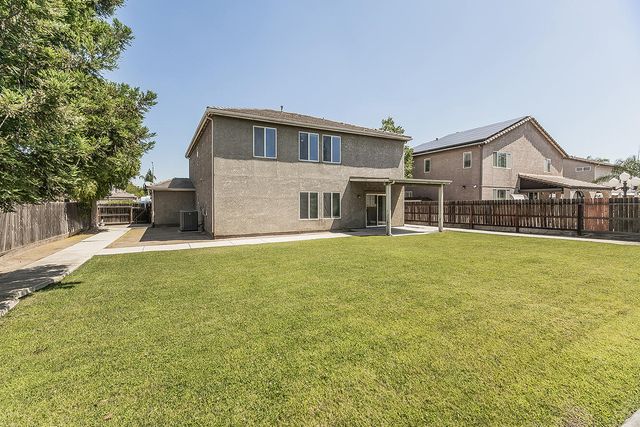 1948 Austin Avenue, Clovis, CA 93611