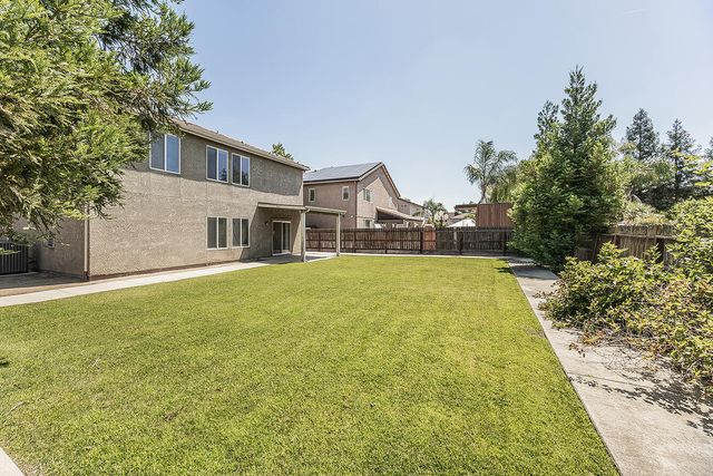 1948 Austin Avenue, Clovis, CA 93611