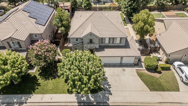 1948 Austin Avenue, Clovis, CA 93611