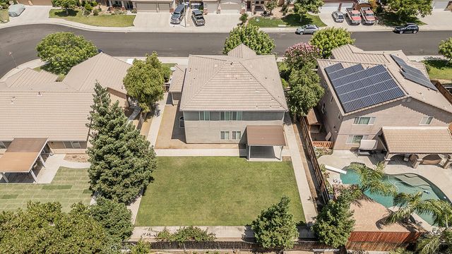 1948 Austin Avenue, Clovis, CA 93611