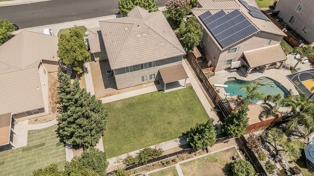1948 Austin Avenue, Clovis, CA 93611