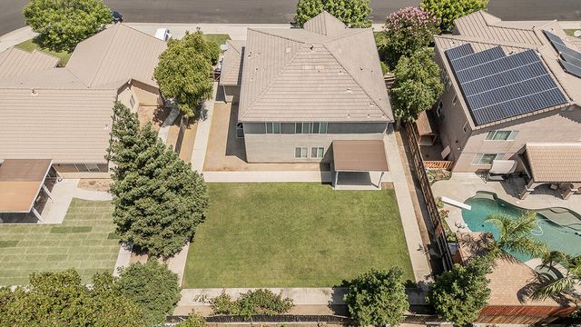 1948 Austin Avenue, Clovis, CA 93611