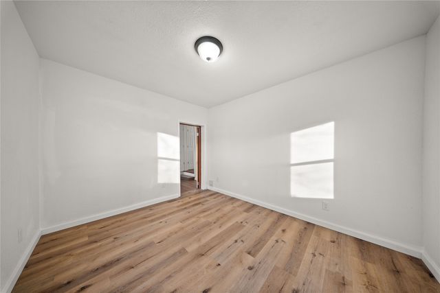 708 N 5th Avenue, Marshalltown, IA 50158