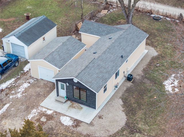 708 N 5th Avenue, Marshalltown, IA 50158