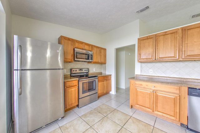 554 NW Twylite Terrace, Port St. Lucie, Port St Lucie, FL 34983