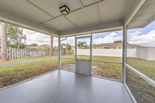 554 NW Twylite Terrace, Port St. Lucie, Port St Lucie, FL 34983