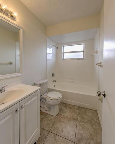 554 NW Twylite Terrace, Port St. Lucie, Port St Lucie, FL 34983