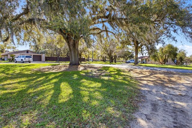 6025 NW 115th Avenue, Ocala, FL 34482
