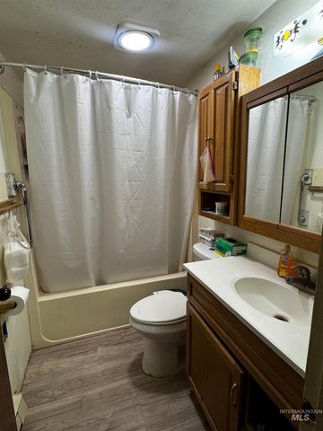 232 Glacier Drive, Jerome, ID 83338