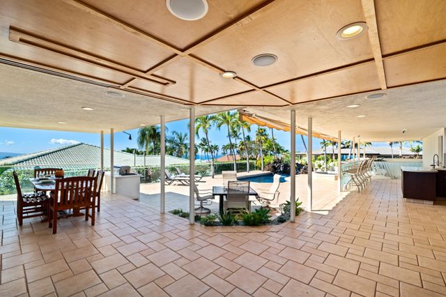 198 Heleuma Pl, Kihei, HI 96793