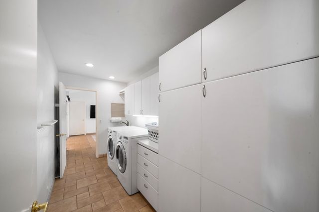 198 Heleuma Pl, Kihei, HI 96793