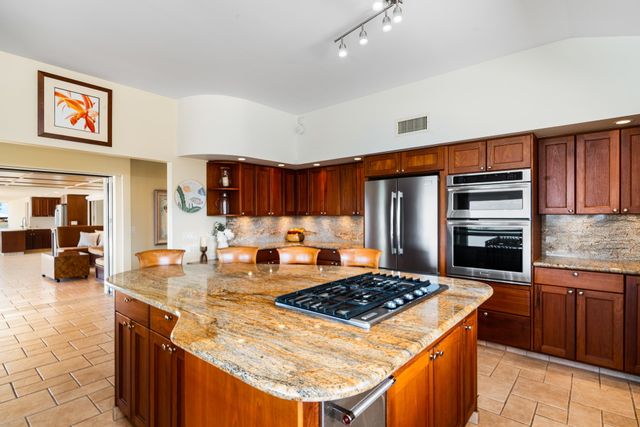 198 Heleuma Pl, Kihei, HI 96793