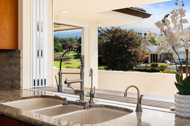 198 Heleuma Pl, Kihei, HI 96793