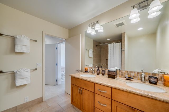 198 Heleuma Pl, Kihei, HI 96793