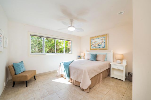 198 Heleuma Pl, Kihei, HI 96793