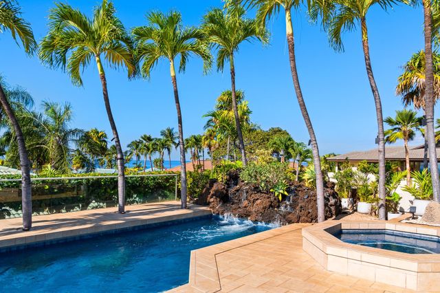 198 Heleuma Pl, Kihei, HI 96793