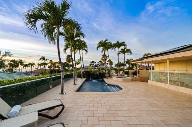 198 Heleuma Pl, Kihei, HI 96793