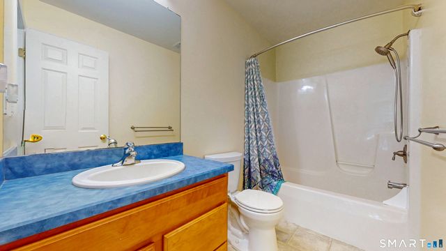 10 Shelter Rock Road, East Haddam, CT 06423