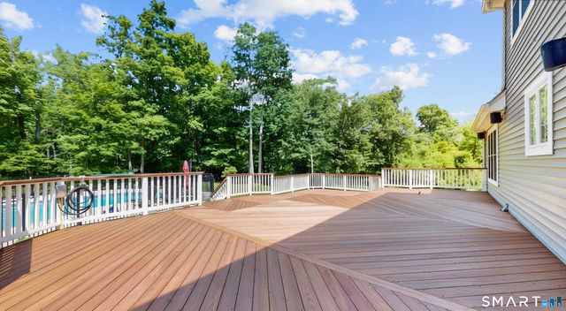 10 Shelter Rock Road, East Haddam, CT 06423