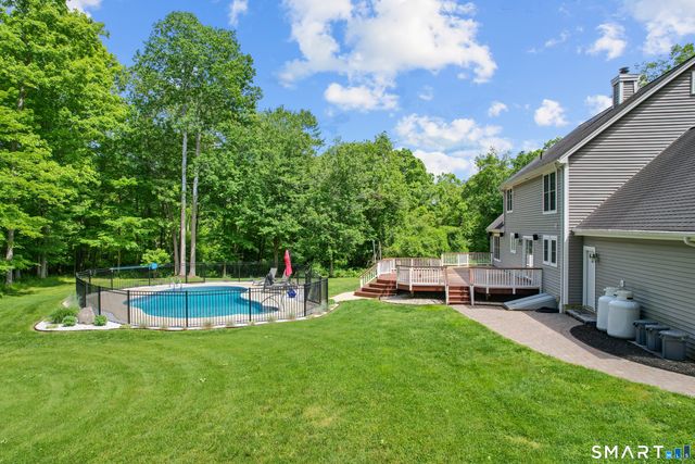 10 Shelter Rock Road, East Haddam, CT 06423