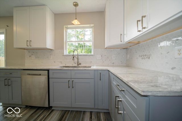15427 Outside Trail, Noblesville, IN 46060
