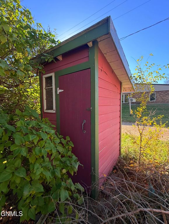 121 Mary Street N, Streeter, ND 58483 photo 4