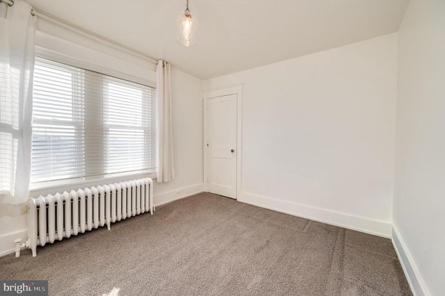 2021 NOBLE ST, Reading, PA 19609