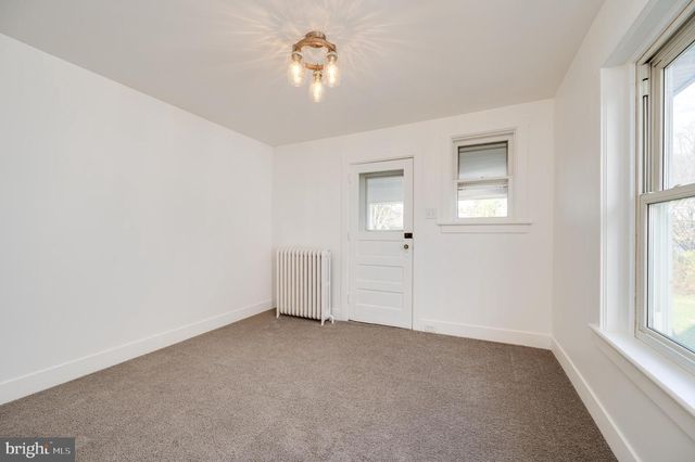 2021 NOBLE ST, Reading, PA 19609