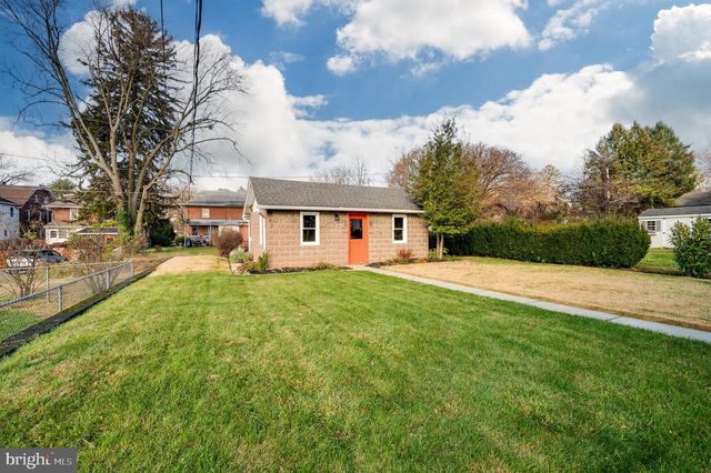 2021 NOBLE ST, Reading, PA 19609