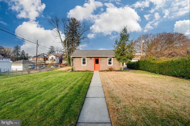 2021 NOBLE ST, Reading, PA 19609